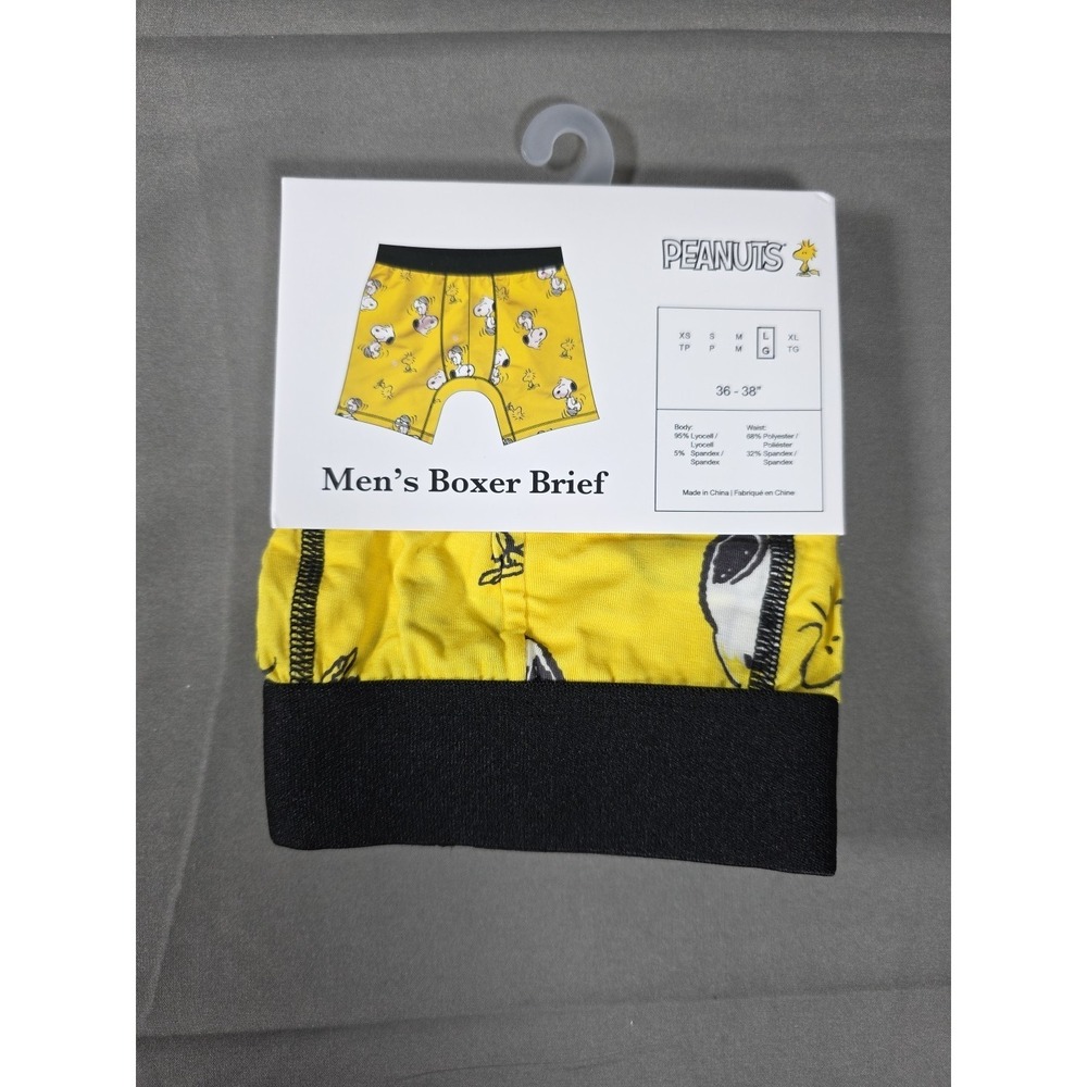 Peanuts Snoopy Boxer Briefs Mens Large 36-38 Yellow & Black Stretch Underwear